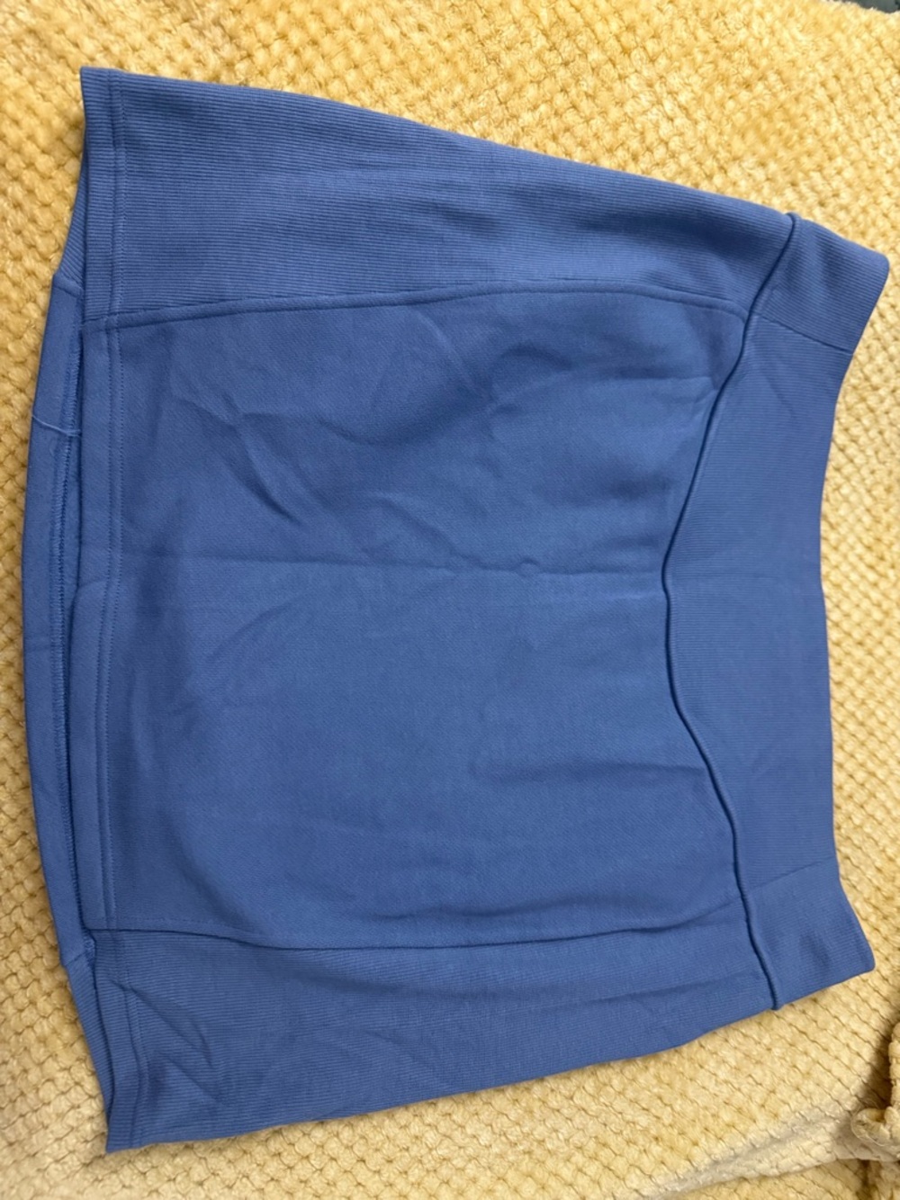 lululemon scuba Slate Blue mini skirt